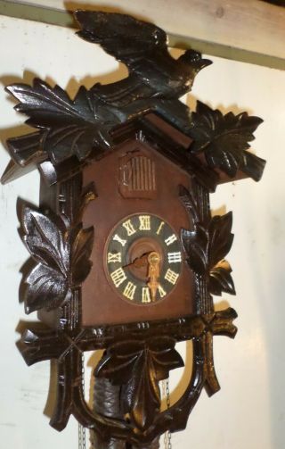 LARGE UNUSUAL ANTIQUE GERMAN BLACK FOREST HAND CARVED CUCKOO CLOCK 2