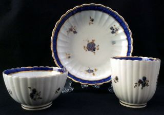 Antique 18th С Caughley Porcelain Trio Pattern 23 C1780