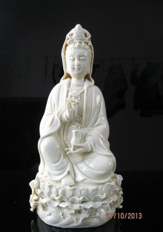 Exquisite Chinese Dehua Porcelain Kwan - Yin Guanyin Goddess Statue D01