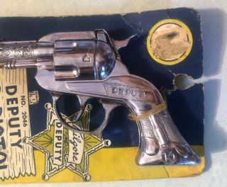 Vintage Kilgore Cast - Iron Deputy Cap Pistol On Card 1950s 2