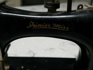 1940s Artcraft Junior Miss Metal Hand Crank Sewing Machine Toy West Haven CT 7