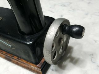 1940s Artcraft Junior Miss Metal Hand Crank Sewing Machine Toy West Haven CT 8