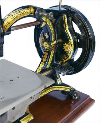 antique cast - iron hand - crank sewing machine 3