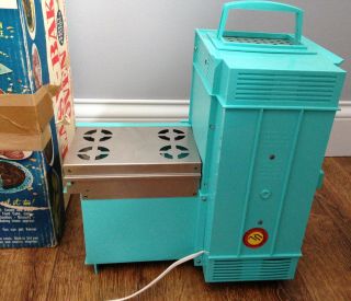 Vintage Kenner Easy Bake Oven Turquoise W Accessories,  Book - AND POPCORN Maker 6