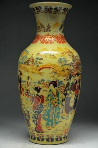 Delicate Old China Famille Rose Porcelain Hand Painting Belle Vase Qianlong