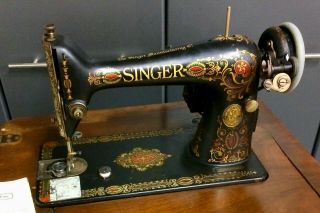 Antique 1910 Singer Electrified Sewing Machine In Wooden Cabinet.