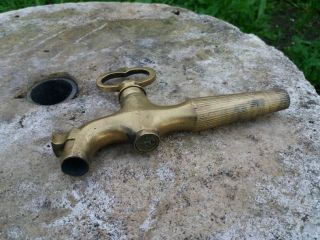 ANTIQUE 1900´s IN SOLID BRASS TAP FAUCET MARKED Nº 6 5