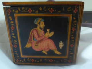 VINTAGE INDIAN MARRIAGE CHEST HANDPAINTED WITH MUGHAL FIGURES OF BRIDE & GROOM 7