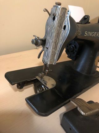 Vintage Singer Sewing Machine 2