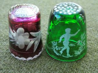 Vintage Green Mary Gregory Boy & Girl And Cut Glass Floral Glass Thimble