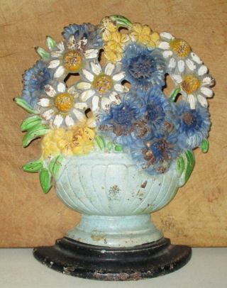Antique Hubley Cast Iron Doorstop 452 - Urn With Flowers