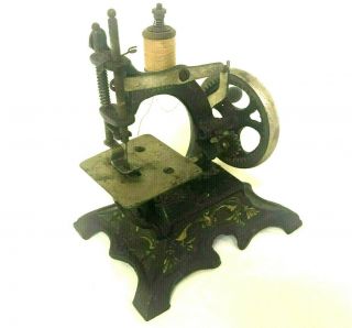 Antique Cast Iron Childs Sewing Machine Made In Germany