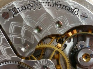 ELGIN NATL.  WATCH CO.  - 7 Jewels - 16s - Gold filled case - 1910 - RUNS 7