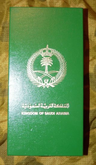 Kingdom Of Saudi Arabia Liberation Of Kuwait Cased Medal 1st Gulf War