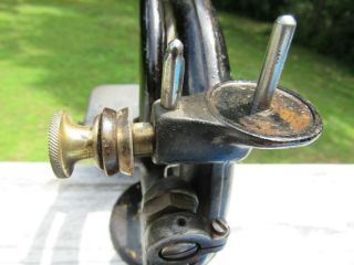 Antique Willcox and Gibbs glass tensioner Sewing Machine (1869) 6
