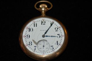 Vintage 1924 Elgin National Watch Co.  Pocket Watch Sn 26784953 B & B Peer Case