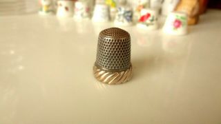 VICTORIAN ANTIQUE GOLD over STERLING SILVER THIMBLE SZ 11 SIMONS BROS? sm Shield 4