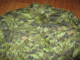 CANADIAN CADPAT ISSUE COMBAT FIELD JACKET,  Very Good 2