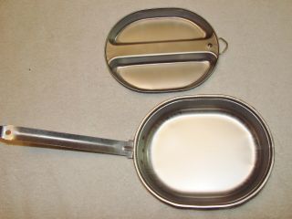 Us Military Mess Kit Dated 1982 -