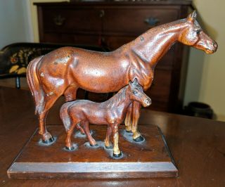 Antique Chestnut Horse & Foal American Painted Cast Iron Desk Figure Attb Hubley
