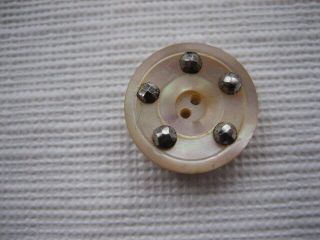 Vintage Small 5/8 " Mop Mother Of Pearl Shell Button Cut Steels,  Sew Thru - P229