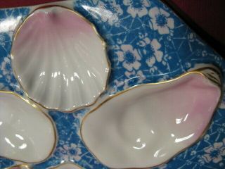 Pr Antique Fine Porcelain Oyster Plates 3