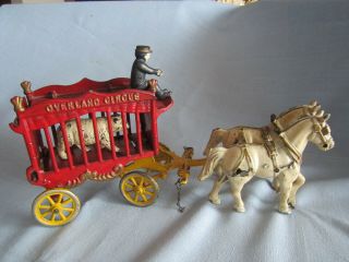 Vintage Kenton Overland Circus Wagon With Bear - Cast Iron Toy - 1930s/1940s