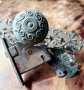 Antique Victorian Brass Doorknobs Doorplates & Lock Set Sargent C1888