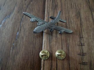 U.  S Military B - 29 Superfortress Bomber Plane Hat Pin Badge Double Clutch Back