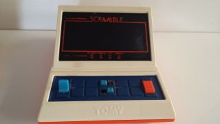 Vintage 1982 Tomy Scramble Tabletop Game