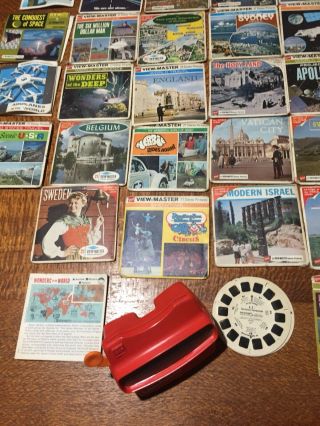 Vintage Viewmaster Viewer and 30 odd Viewmaster Reels 2