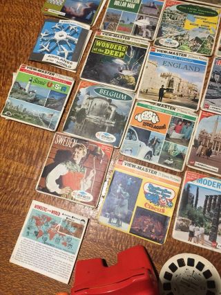 Vintage Viewmaster Viewer and 30 odd Viewmaster Reels 4