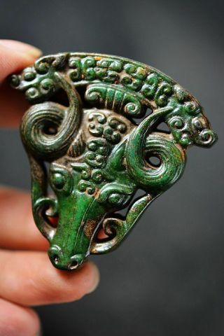 Rare Chinese Old Jade Hand Carved Dragon/Cattle Head Pendant J9 3