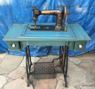 Wheeler & Wilson W9 Treadle Sewing Machine,  Ca.  1895