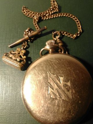 Vintage Elgin 17 Jewels Pocket Watch Not Running 4