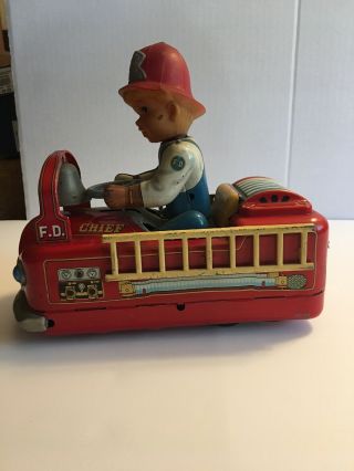 Vintage Fire Truck Battery Op.  Fire Chief 1960 ' s Tin Japanese Modern Toys 6