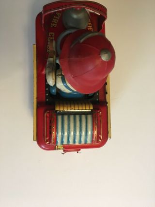 Vintage Fire Truck Battery Op.  Fire Chief 1960 ' s Tin Japanese Modern Toys 7