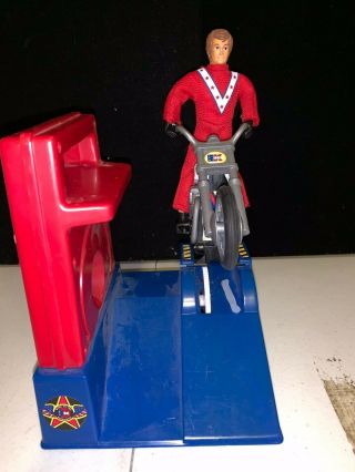 Evel Knievel Stunt Cycle Playing Mantis 1998 Rare Red Action Fig