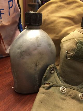 Vintage Us Army Water Canteen With Carry Pouch