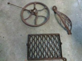 Vintage Singer Treadle Sewing machine cabinet parts Foot Pedal Flywheel Guard 7