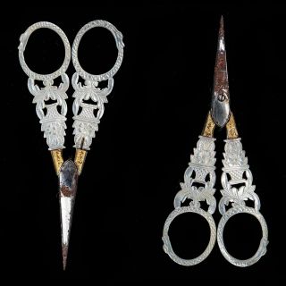 Antique French Palais Royal Mother Of Pearl And 18k Gold Sewing Scissors,  C.  1790