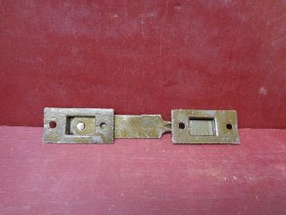 1 RARE MORE AVAIL NOS ANTIQUE SHUTTER BAR JELLY CABINET LATCH 1880 ' s 001 6