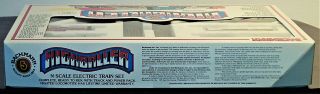 BACHMANN HIGHBALLER TRAIN SET - N SCALE - SANTA FE ENGINE,  3 CARS & TRACK 6