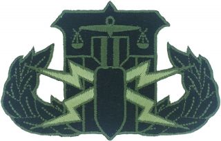 Law Enforcement Eod/hdt Basic Patch (green)