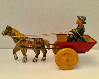 Vintage Mar Marx Tin Litho Wind Up Horse Drawn Wagon With Driver Toy