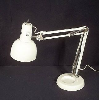 MID CENTURY MODERN ADJUSTABLE SWING ARM WHITE TOLE INDUSTRIAL LAMP 2