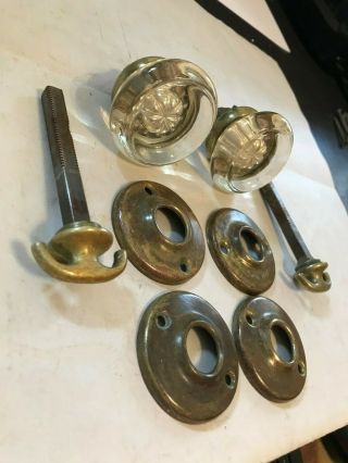 2 ANTIQUE BRASS & GLASS CLOSET DOOR KNOBS WITH ROD SHAFT SPINDLE & INSIDE KNOB 4