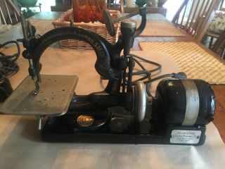 Vtg Or Antique Willcox & Gibbs Portable Sewing Machine