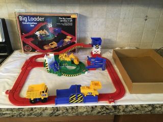 Vintage 1991 TOMY Big Loader Construction Set 5001 2