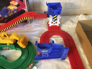 Vintage 1991 TOMY Big Loader Construction Set 5001 4